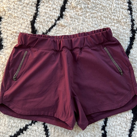 Sherpa Adventure Gear Shorts - Picture 2 of 4